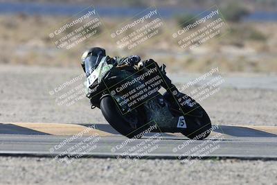 media/Oct-05-2025-CVMA (Sun) [[beeef4f201]]/Race 2-Supersport Middleweight/